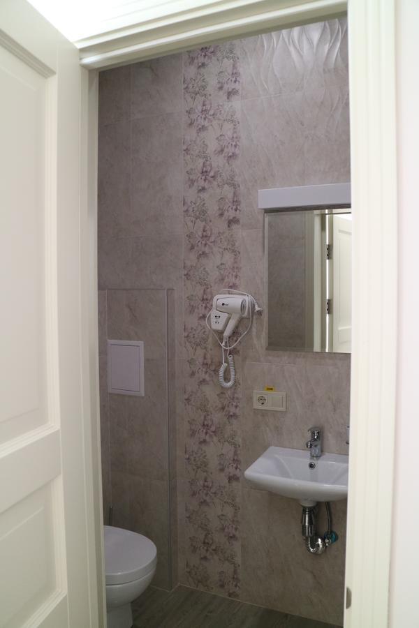 Ministerka Lake-House Hotel Kiev Ngoại thất bức ảnh